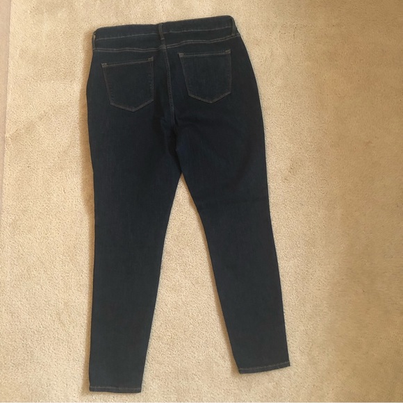 Old Navy Rockstar Jeans - size 16 - Picture 4 of 4